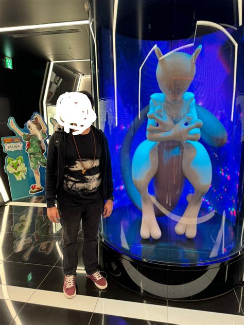 REAL LIFE MEWTWO In Tokyo .